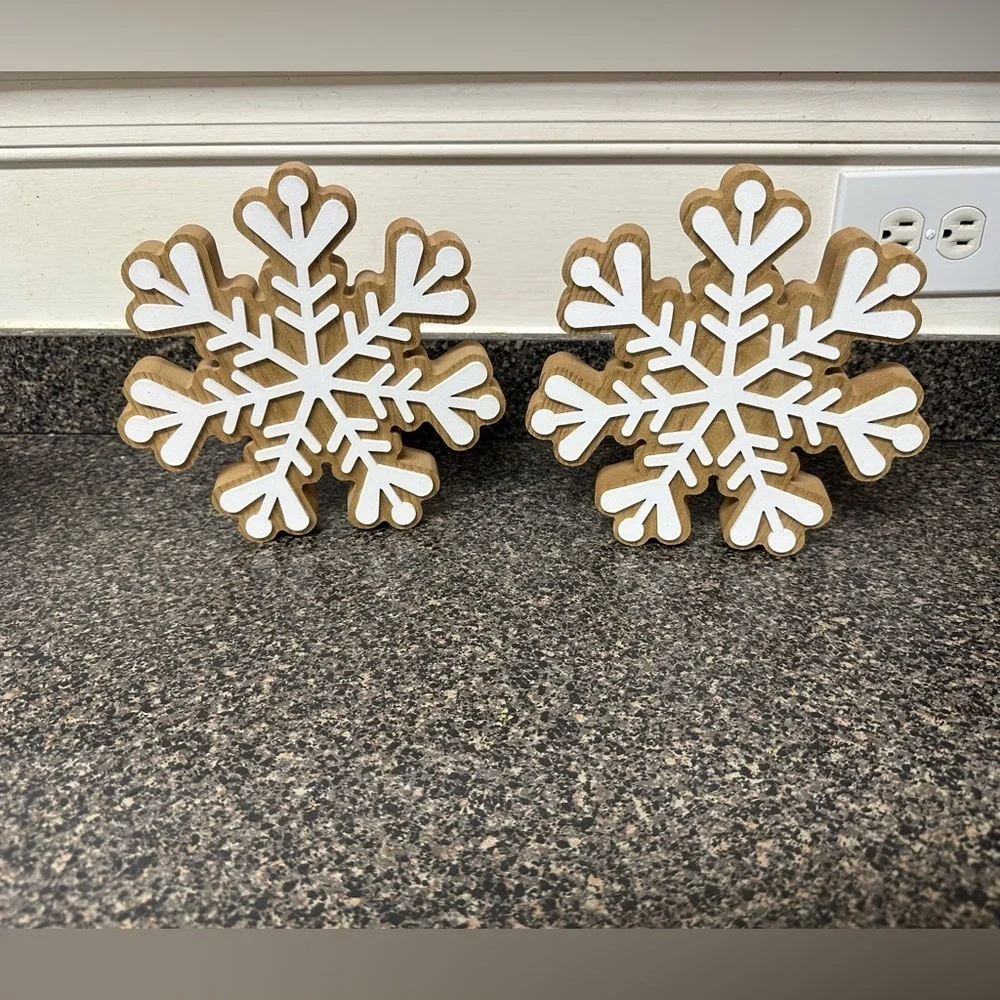 Layered Wood Snowflake Set